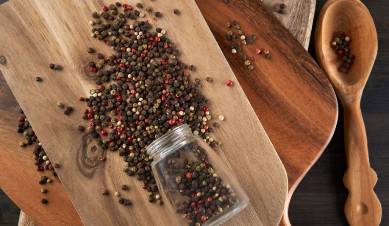 Giá tiêu hôm nay 17/05/2024: Tăng chạm mốc 107.000 đồng/kg