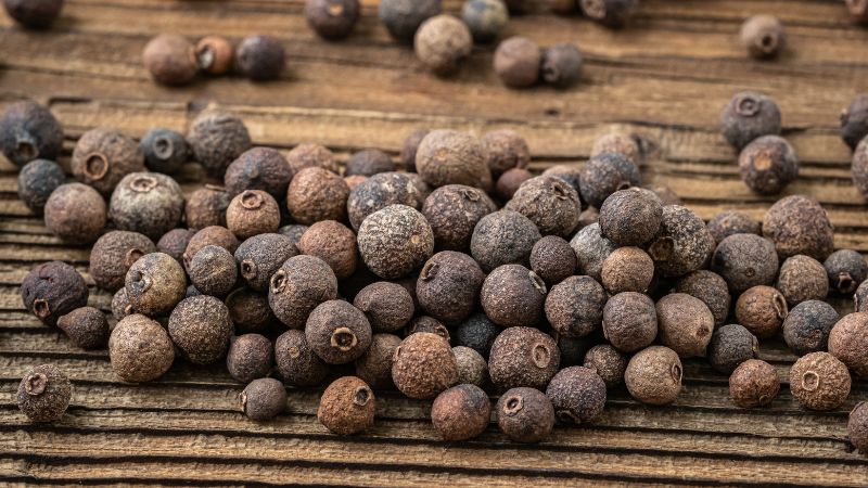 Giá tiêu thế giới