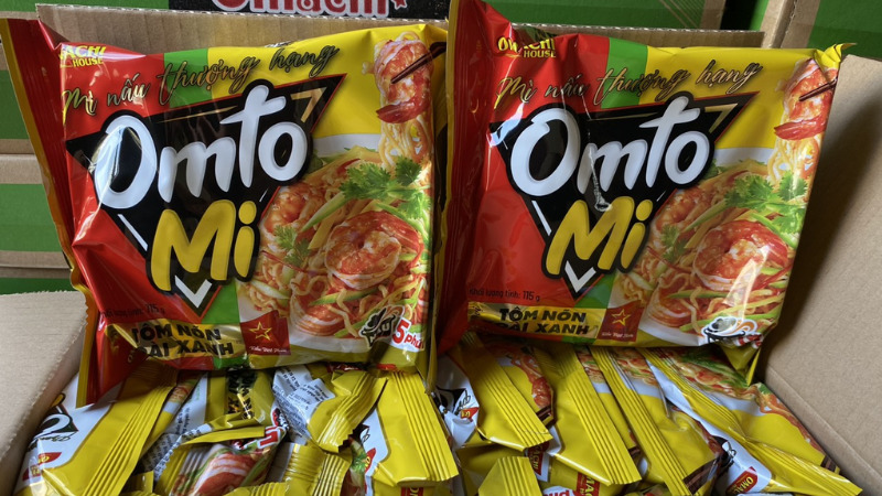 Mì nấu Omtomi canh chua tôm