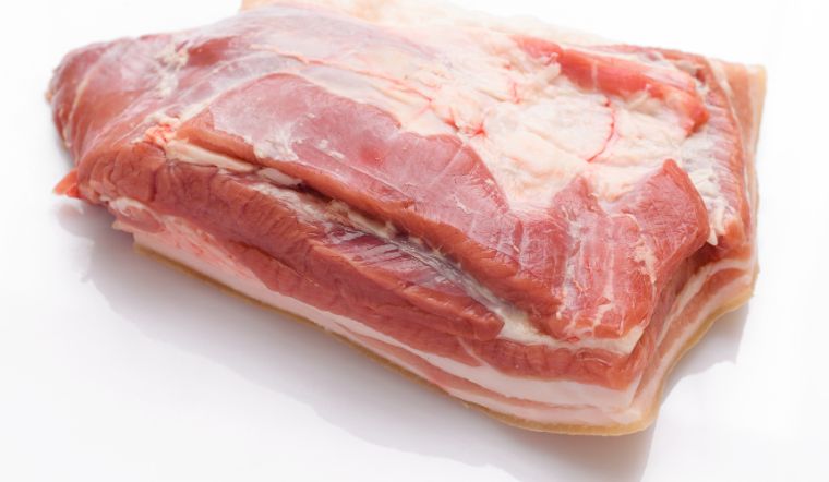 Giá thịt heo hôm nay 03/06/2024: Thay đổi giá từ 2.000 đồng/kg.