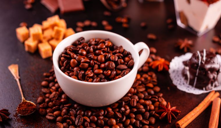 Giá cà phê hôm nay 14/06/2024: Tăng tiếp 200 đồng/kg