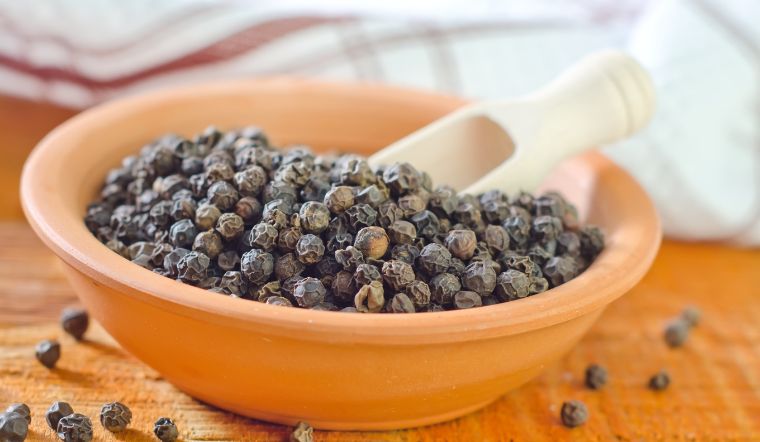 Giá tiêu hôm nay 27/06/2024: Giảm tiếp 1.000 đồng/kg.