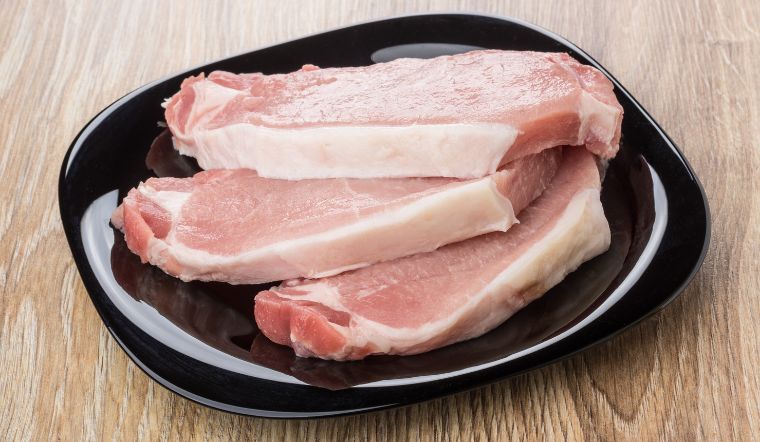 Giá thịt heo hôm nay 24/07/2024: Chân giò ưu đãi 39.000 đồng/kg