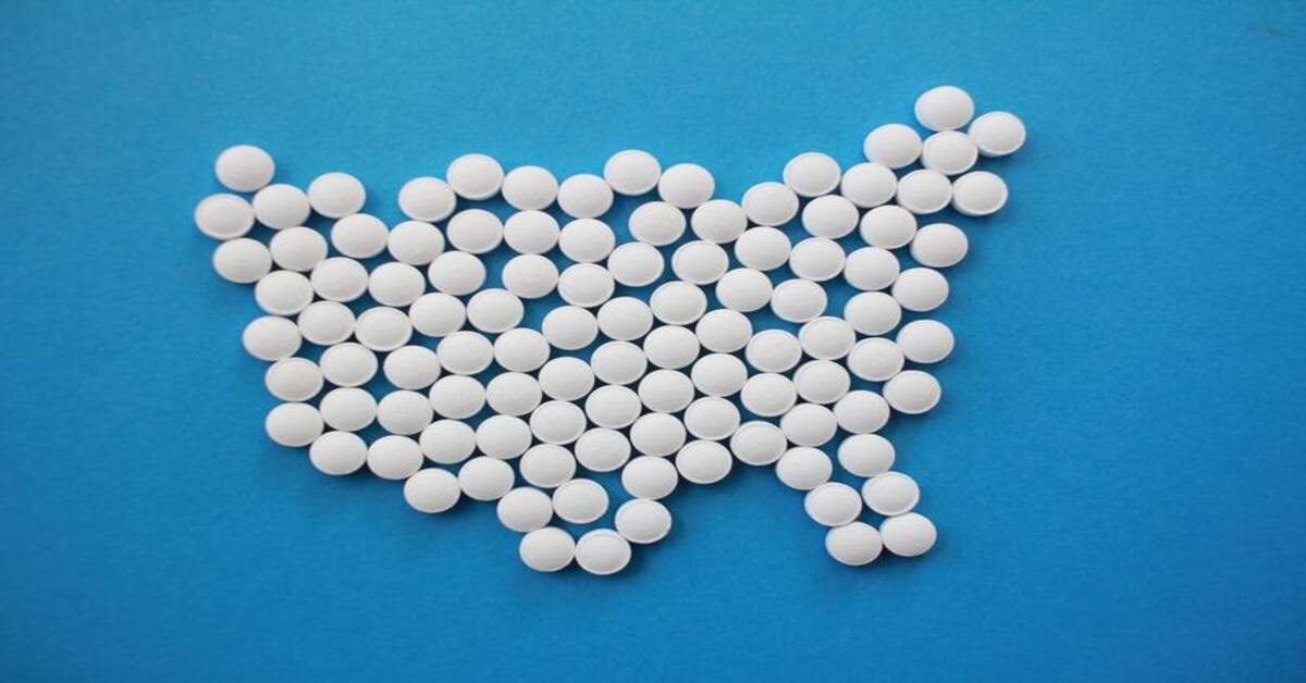 Thuốc aspirin 100 có tác dụng làm giảm nguy cơ biến chứng gì trong thai kỳ?
