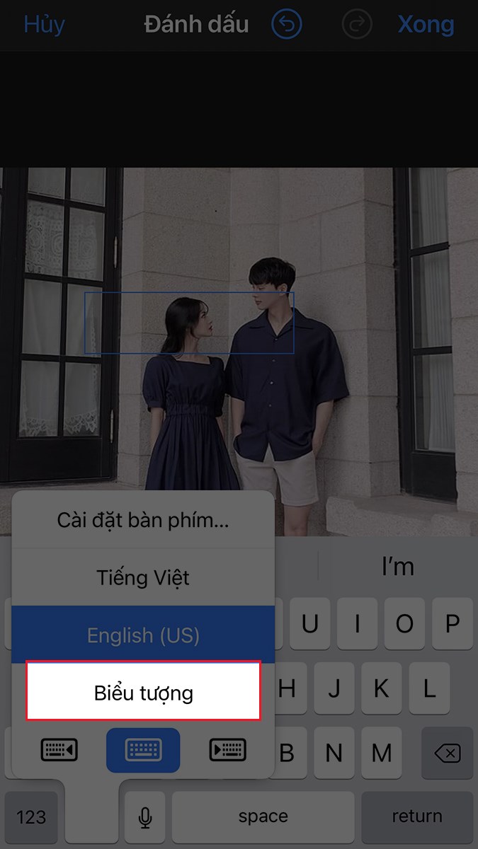 3 Cách che mặt trong ảnh bằng icon trên điện thoại Android, iOS