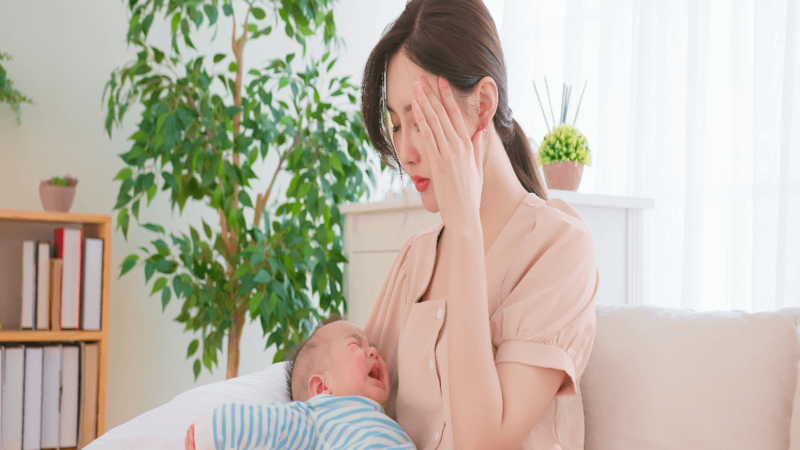 Cha mẹ của trẻ mắc hội chứng Colic có nguy cơ gặp các vấn đề tâm lý cao hơn