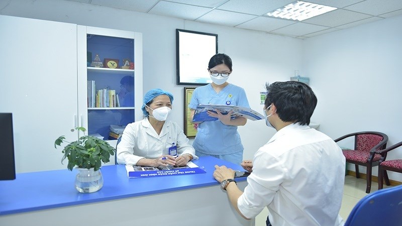 Khi có triệu chứng nghi ngờ người bệnh nên đi khám càng sớm càng tốt