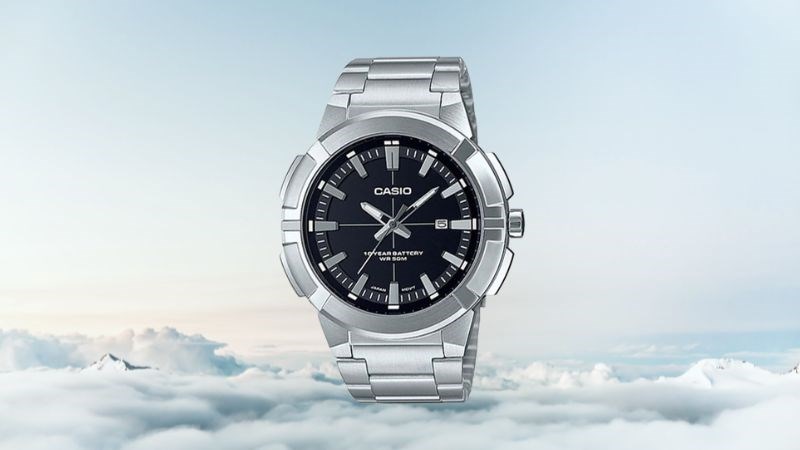 C&oacute; thể đeo đồng hồ khi tắm, rửa tay v&agrave; đi mưa