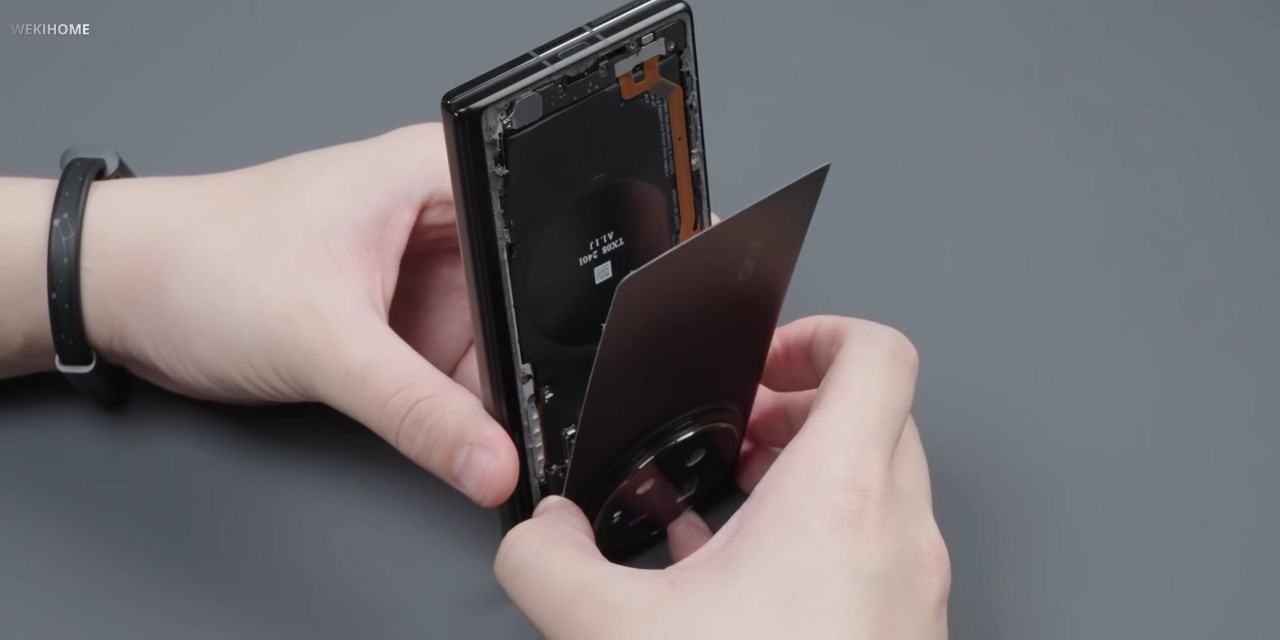 Cùng xem nội thất bên trong Vivo X Fold3 Pro