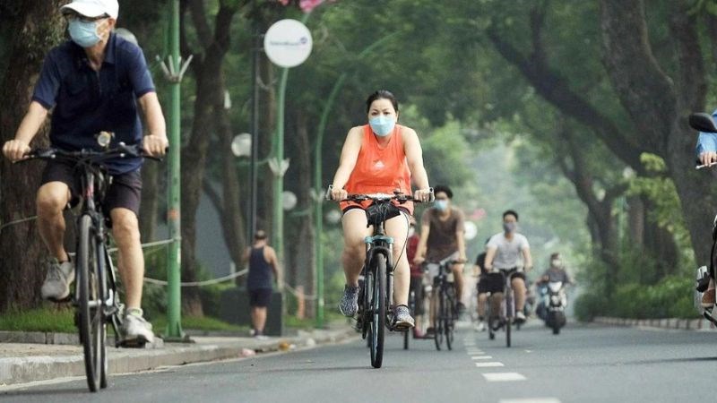 Đạp xe giúp cải thiện sức khỏe tim mạch, tăng cường cơ bắp và giảm căng thẳng