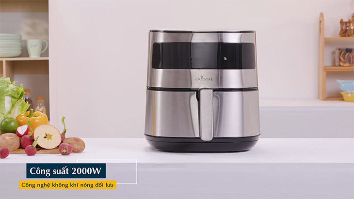 Nồi chiên không dầu Crystal BF525 có công suất lên tới 2000W