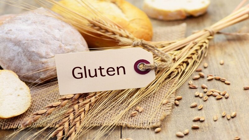 Bệnh nhân bị vảy nến không nên tiêu thụ những thực phẩm giàu gluten