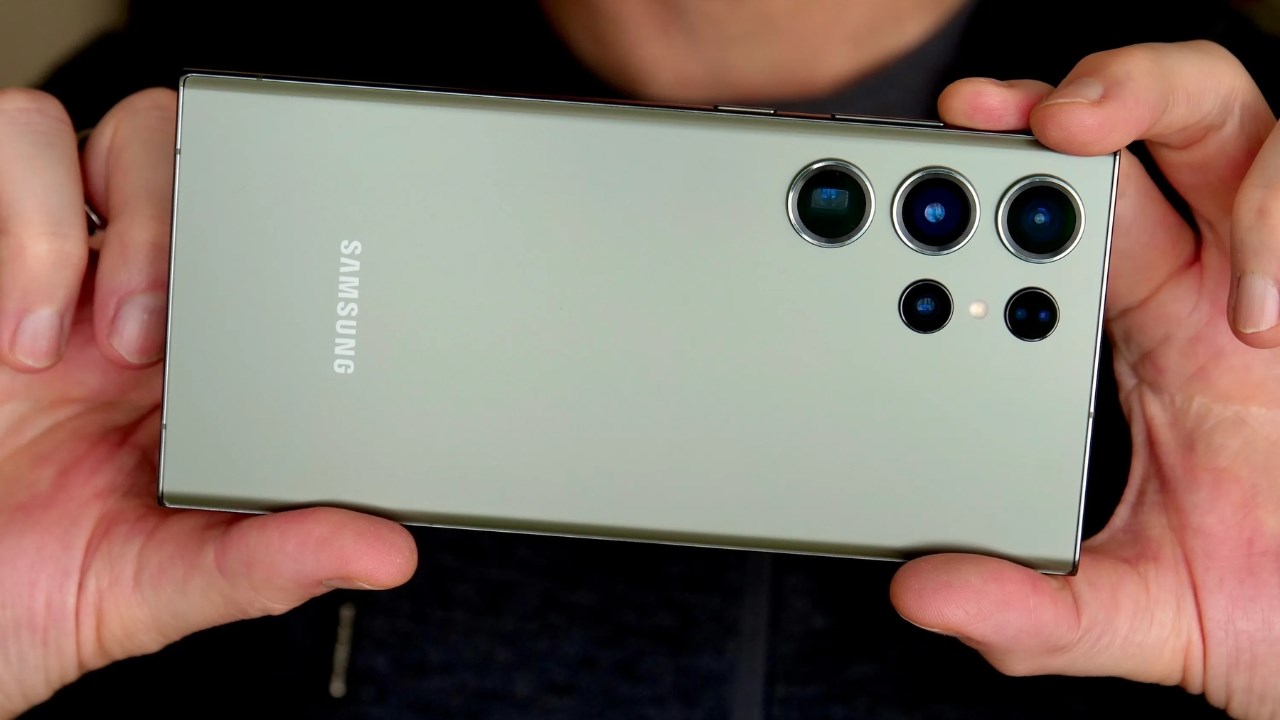 Samsung Galaxy S24 Ultra được cho là có thể quay video 4K 120 FPS