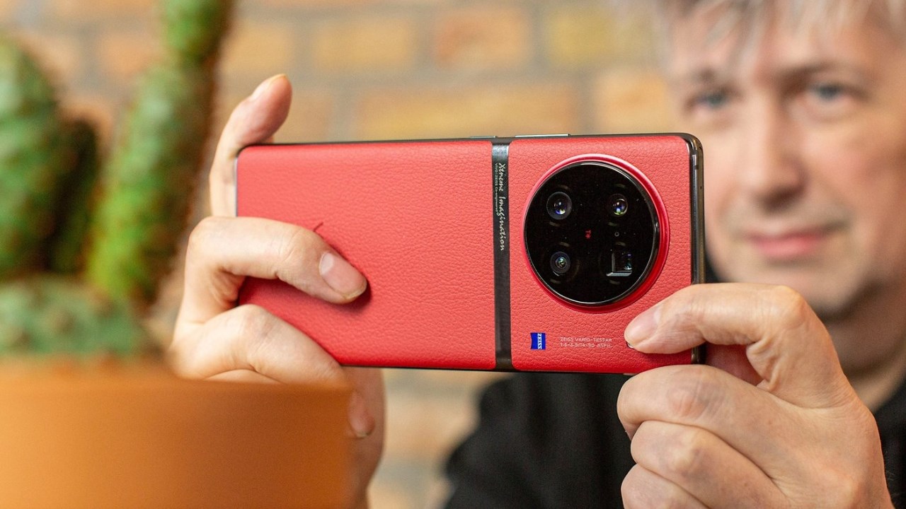 Hệ thống camera sau của Vivo X100 Pro Plus ấn tượng với cảm biến chính 200 MP Sony LYT-900 