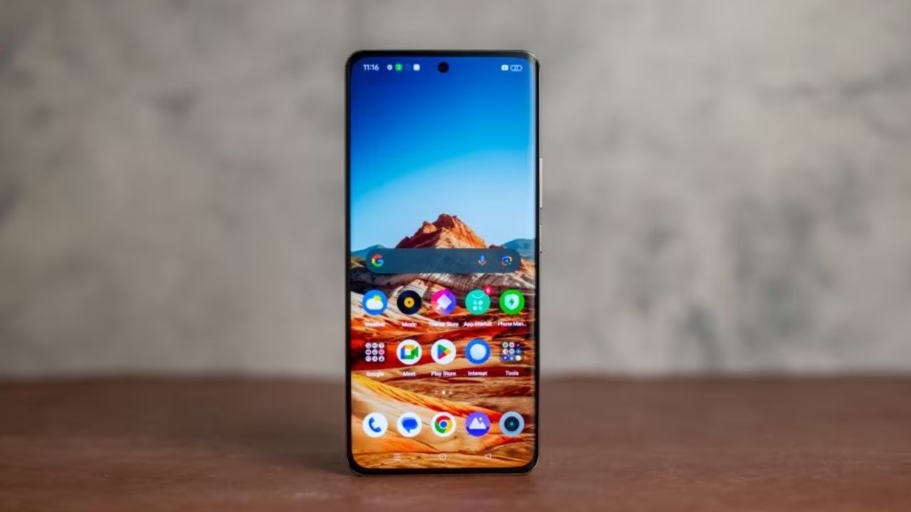 Dòng realme 12 sẽ đón nhận thêm một biến thể giá mềm