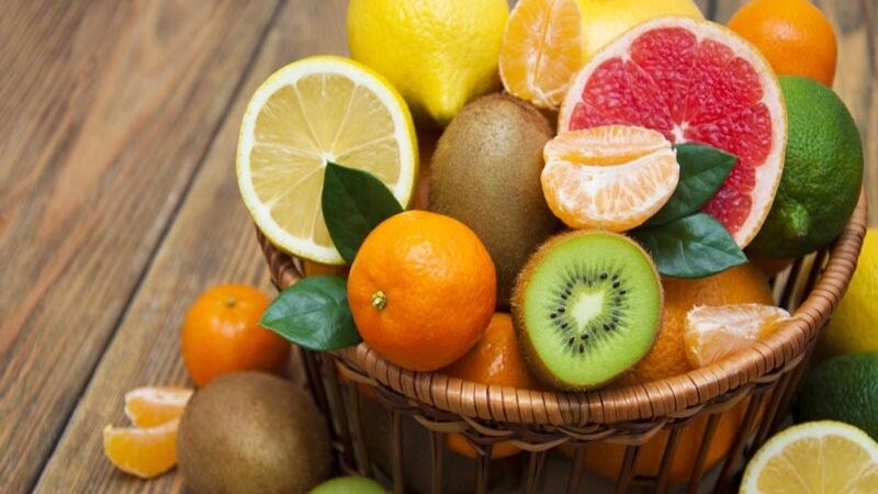 Một số bệnh nhân bị vảy nến dị ứng với các loại trái cây có múi