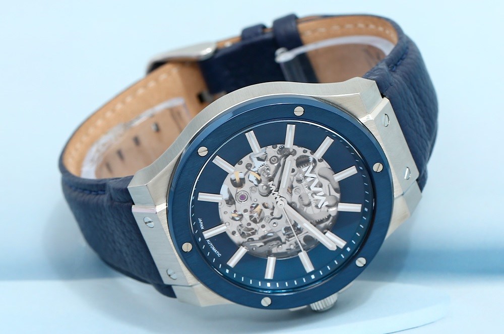 Đồng hồ MVW Galaxy trong suốt siêu đẹp Đồng hồ MVW Galaxy trong suốt siêu đẹp