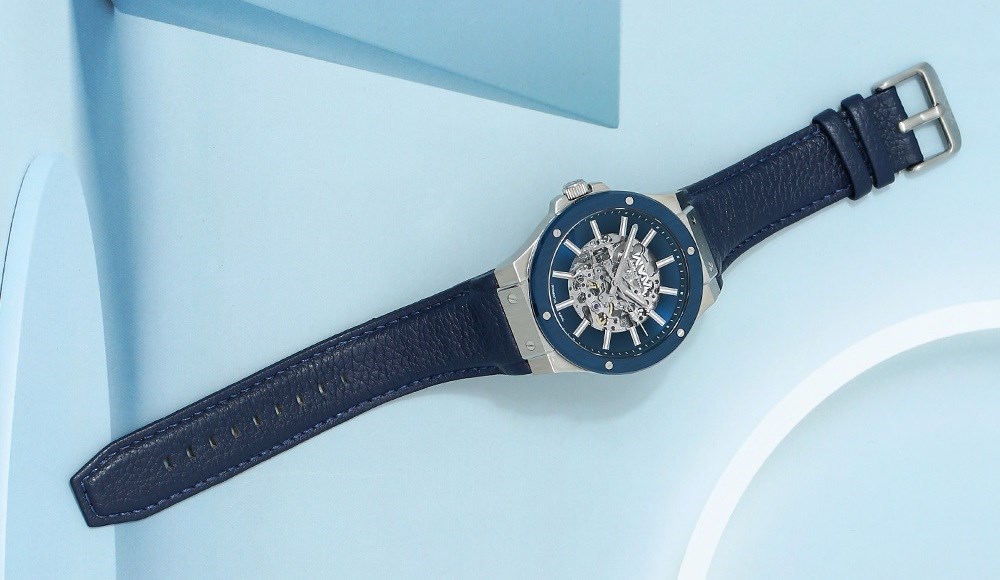 Đồng hồ MVW Galaxy trong suốt siêu đẹp Đồng hồ MVW Galaxy trong suốt siêu đẹp