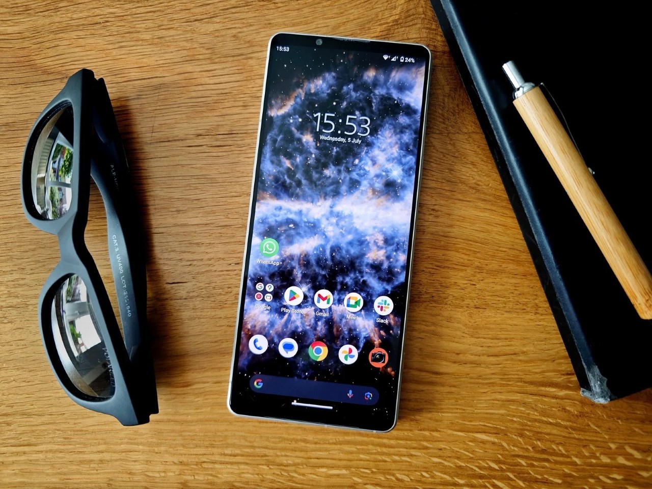 Ảnh minh họa Sony Xperia 1 V của Tom