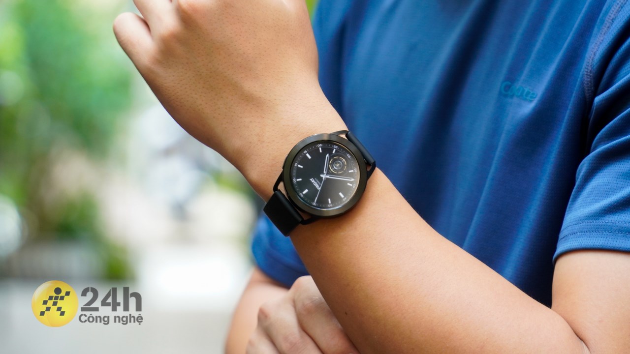 Hotsale cực đỉnh: Bộ 3 smartwatch - smartband mới nhất của Xiaomi Hotsale cực đỉnh: Bộ 3 smartwatch - smartband mới nhất của Xiaomi