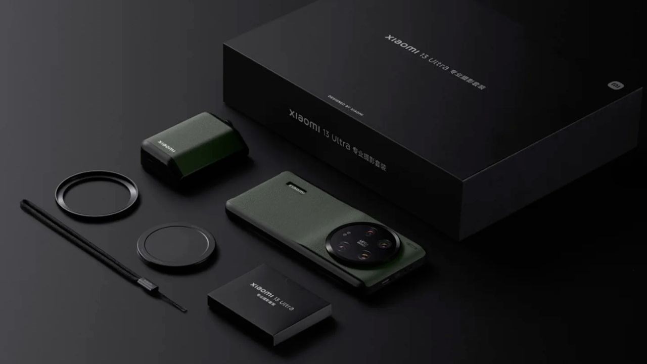 Kit chụp ảnh chuyên nghiệp của Xiaomi 13 Ultra (Ảnh: Gearrice) Kit chụp ảnh chuyên nghiệp của Xiaomi 13 Ultra (Ảnh: Gearrice)