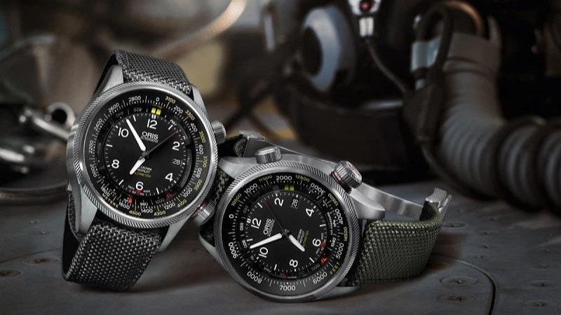 Tính năng Altimeter hỗ trợ đo độ cao của địa hình Tính năng Altimeter hỗ trợ đo độ cao của địa hình