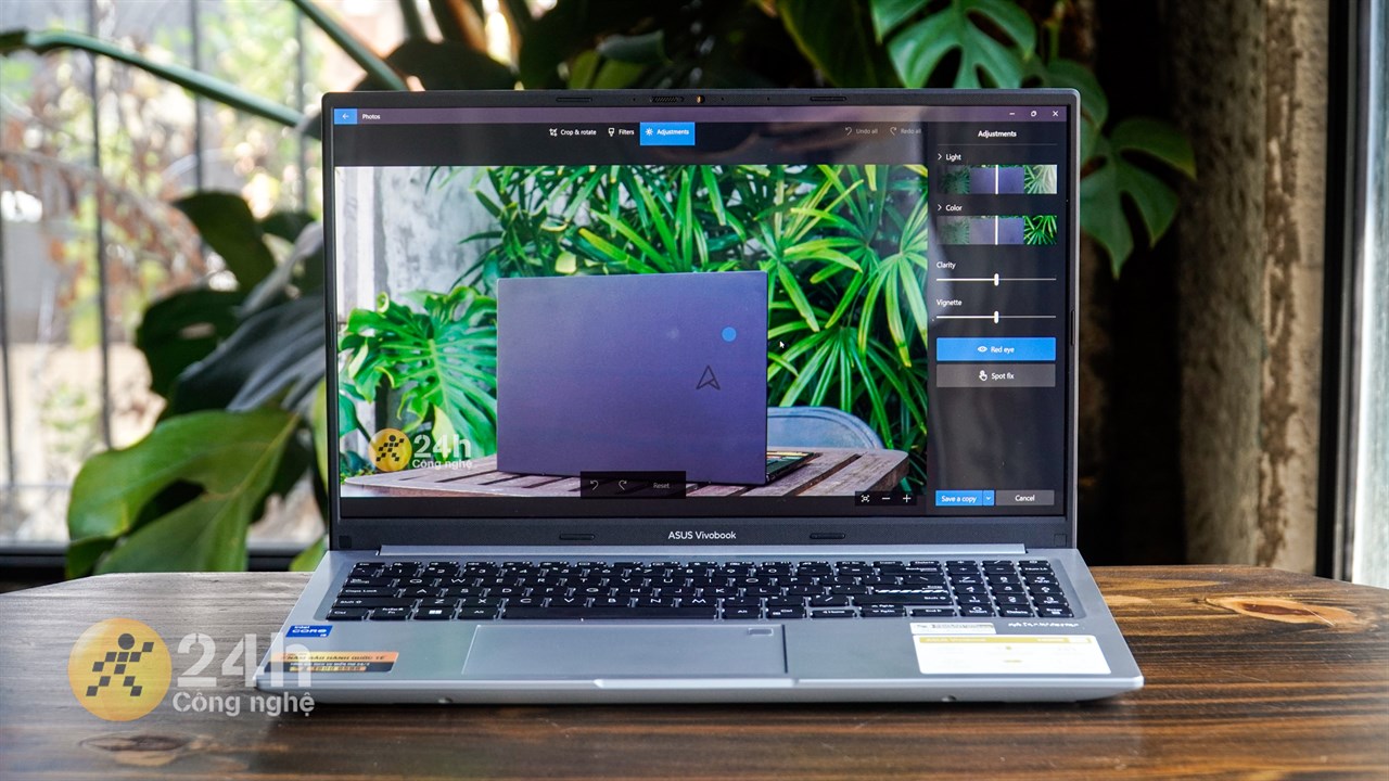 Asus Vivobook 15 OLED A1505ZA - laptop OLED giá rẻ nhất Thế Giới Di Động