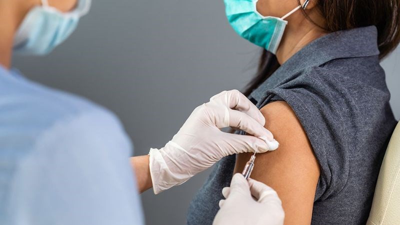 Tiêm vaccine phòng liên cầu có thể hạn chế nguy cơ mắc hẹp động mạch chủ Tiêm vaccine phòng liên cầu có thể hạn chế nguy cơ mắc hẹp động mạch chủ