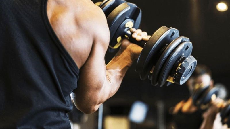 Bạn có thể bị sưng bàn tay sau vận động thể thao