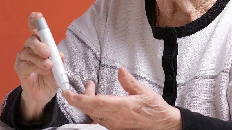 Đái tháo đường là một trong những nguyên nhân dẫn đến tụt huyết áp