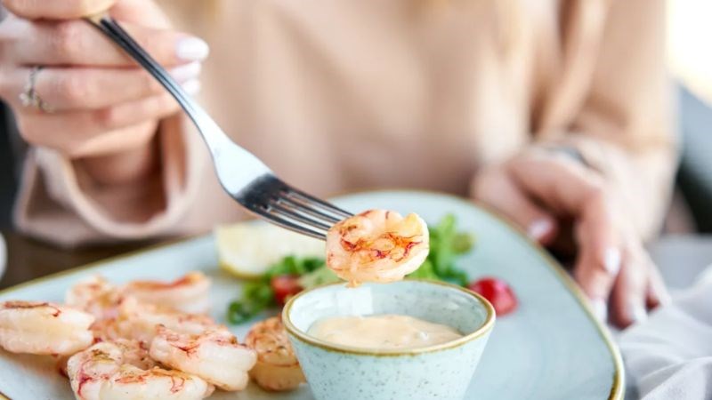 Chia làm nhiều bữa ăn nhỏ giúp huyết áp ổn định