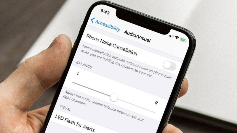 Chỉnh &acirc;m lượng cuộc gọi iPhone để biết t&igrave;nh trạng của loa