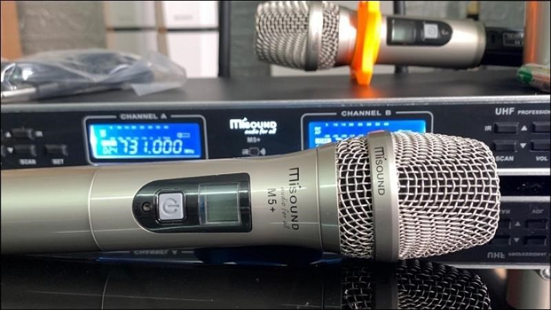 Chỉnh tần số micro kh&ocirc;ng d&acirc;y UHF để khắc phục c&aacute;c lỗi khi sử dụng