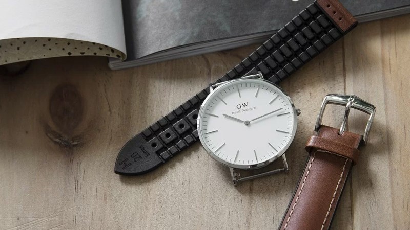 D&acirc;y da t&ocirc;n l&ecirc;n n&eacute;t thanh lịch, c&oacute; ch&uacute;t cổ điển