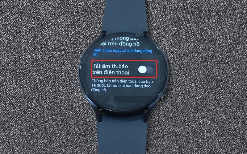 V&agrave;o Th&ocirc;ng b&aacute;o > Chọn Tắt &acirc;m th.b&aacute;o tr&ecirc;n điện thoại