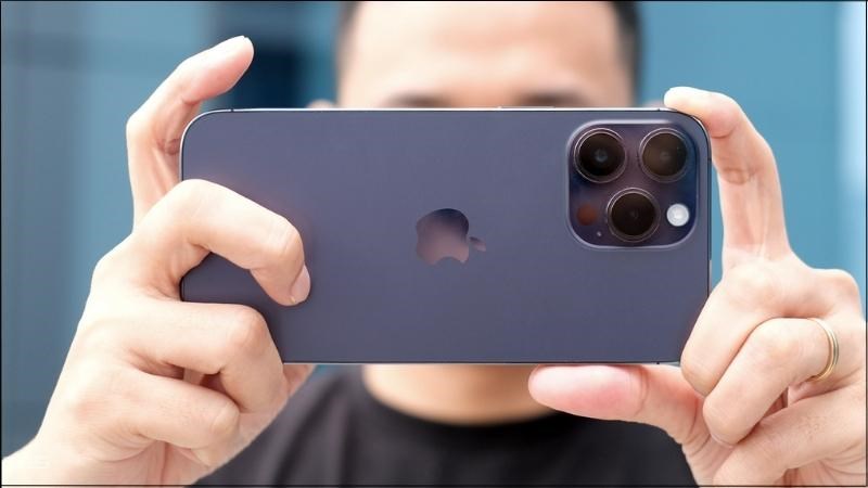 Điện thoại bị rơi g&acirc;y hỏng phần cứng