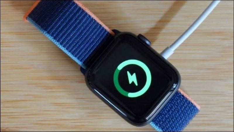 Thời gian sạc pin trung b&igrave;nh của đồng hồ th&ocirc;ng minh l&agrave; khoảng 2 tiếng