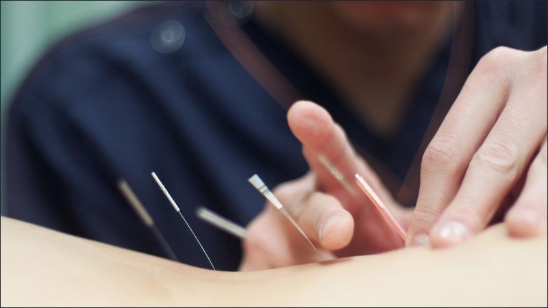 Trong quá trình trị liệu người bệnh nên tránh đồ nếp, đồ tanh và chất kích thích