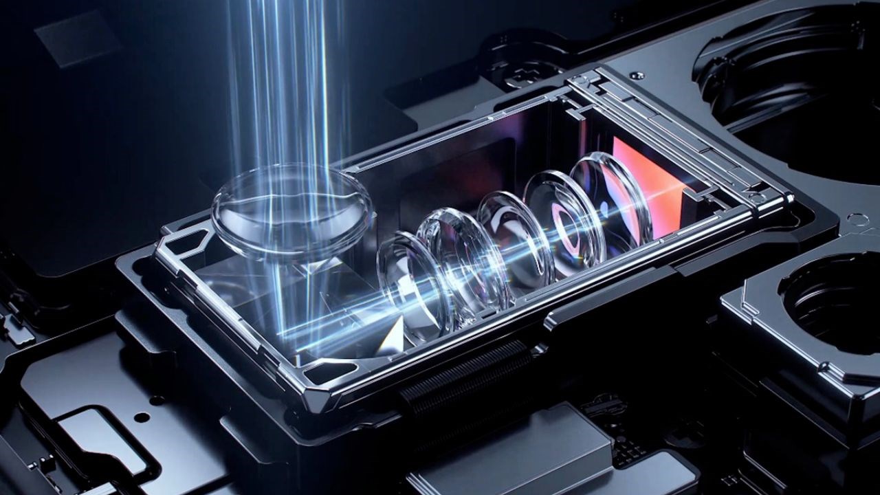 Điểm nhấn của Vivo X100 Pro+ là camera telephoto periscope 200 MP hỗ trợ zoom kỹ thuật số 200x (Ảnh: HardwareZone)