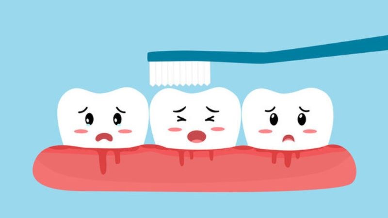 Đánh răng sai cách cũng có thể dẫn đến chảy máu chân răng