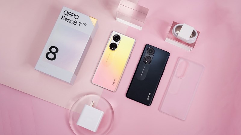 M&agrave;n h&igrave;nh ph&iacute;a trước được thiết kế kiểu đục lỗ 