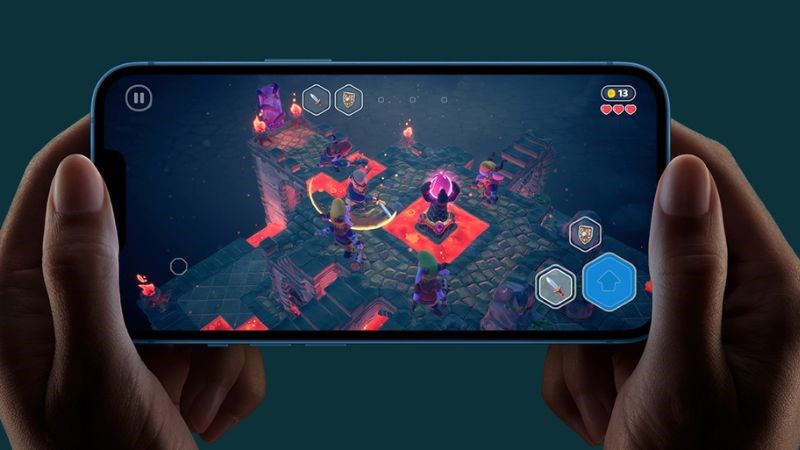 Chơi game mượt m&agrave; với  iPhone 13 mini