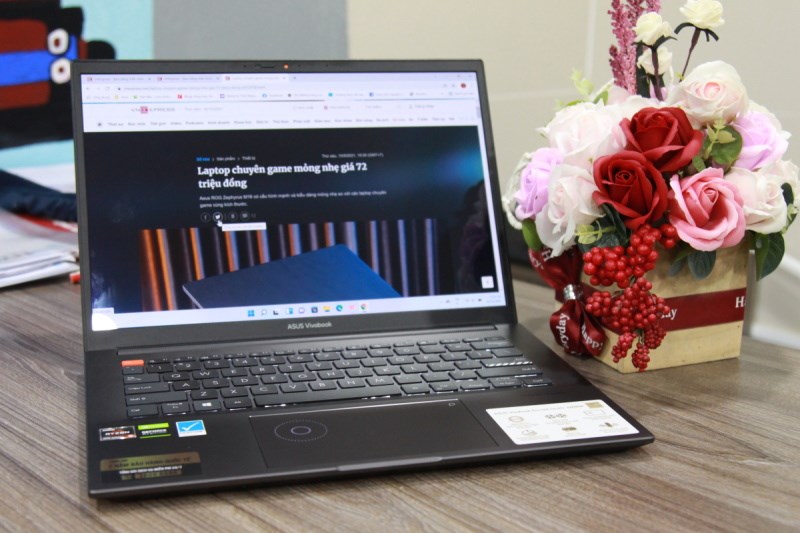 Lựa chọn cửa h&agrave;ng uy t&iacute;n để mua laptop cũ