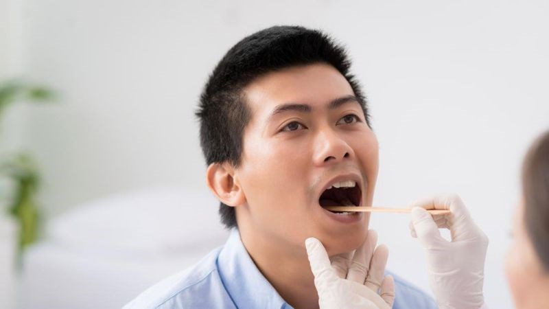 Xét nghiệm dịch tỵ hầu giúp bác sĩ có thể chẩn đoán cúm A/H9 Xét nghiệm dịch tỵ hầu giúp bác sĩ có thể chẩn đoán cúm A/H9