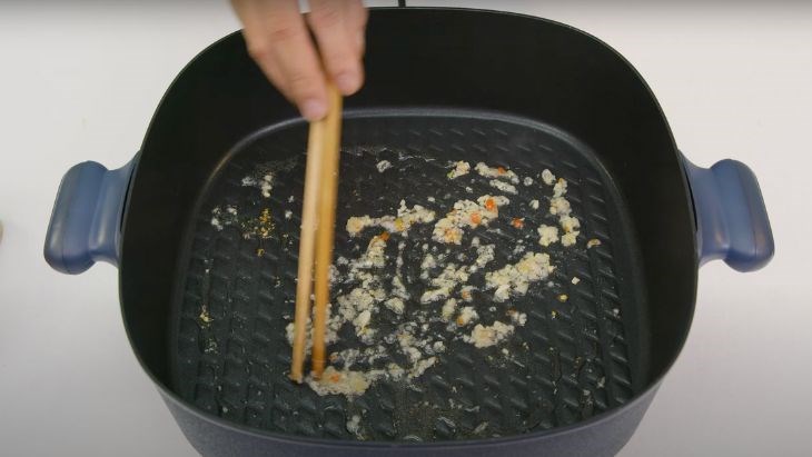 Thoải mái xào nấu bằng nồi lẩu điện