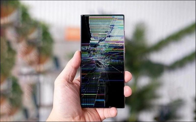 Điện thoại xuất hiện c&aacute;c sọc ngang, sọc dọc, sọc nhiễu 