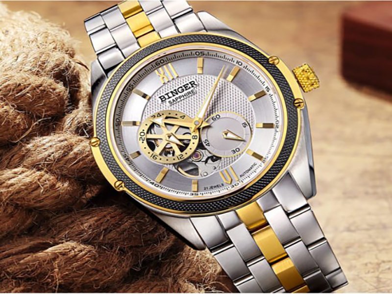 Mặt đồng hồ hình tròn cổ điển, làm từ kính Sapphire cao cấp Mặt đồng hồ hình tròn cổ điển, làm từ kính Sapphire cao cấp