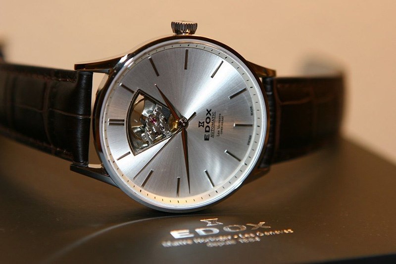 T&iacute;nh kh&aacute;ng nước của đồng hồ Edox cực tốt