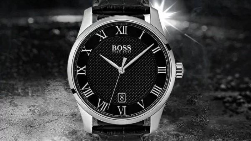 Sử dụng loại m&aacute;y quartz được sản xuất v&agrave; lắp r&aacute;p tỉ mỉ đạt chất lượng cao