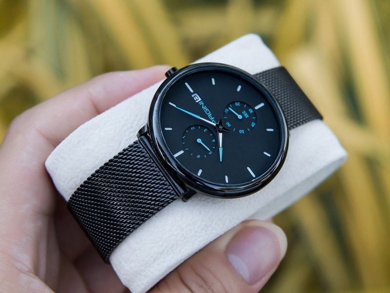 Những người c&oacute; k&iacute;ch thước v&ograve;ng tay hơi nhỏ, cổ tay mỏng